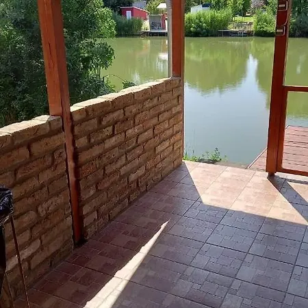 Adler Vendeghaz Horgasz Nyaralo Gyomaendrőd